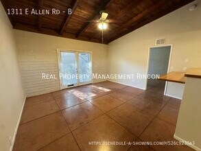 1311 E Allen Rd in Tucson, AZ - Building Photo - Building Photo