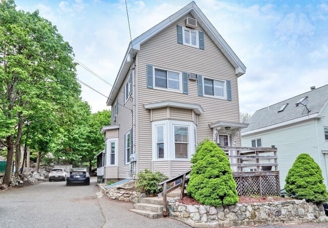 64 Granville Ave, Unit 1