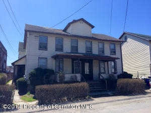 1129-1131 Hampton St in Scranton, PA - Building Photo