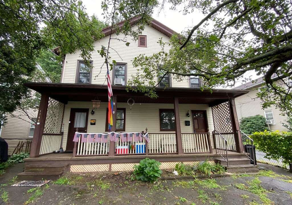 1742-1744-1744 Wayne Ave in Scranton, PA - Building Photo