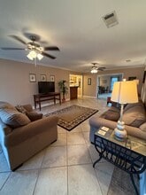 1451 Aris Ave in Metairie, LA - Foto de edificio - Building Photo