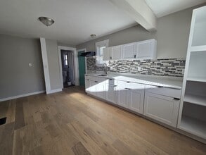 423 Clover St in Dayton, OH - Building Photo - Building Photo