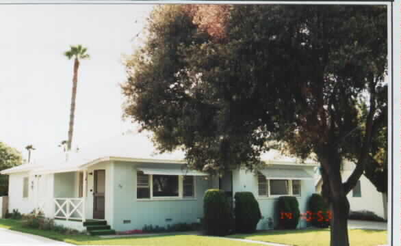 42-44 N Dos Caminos St in Ventura, CA - Building Photo - Building Photo