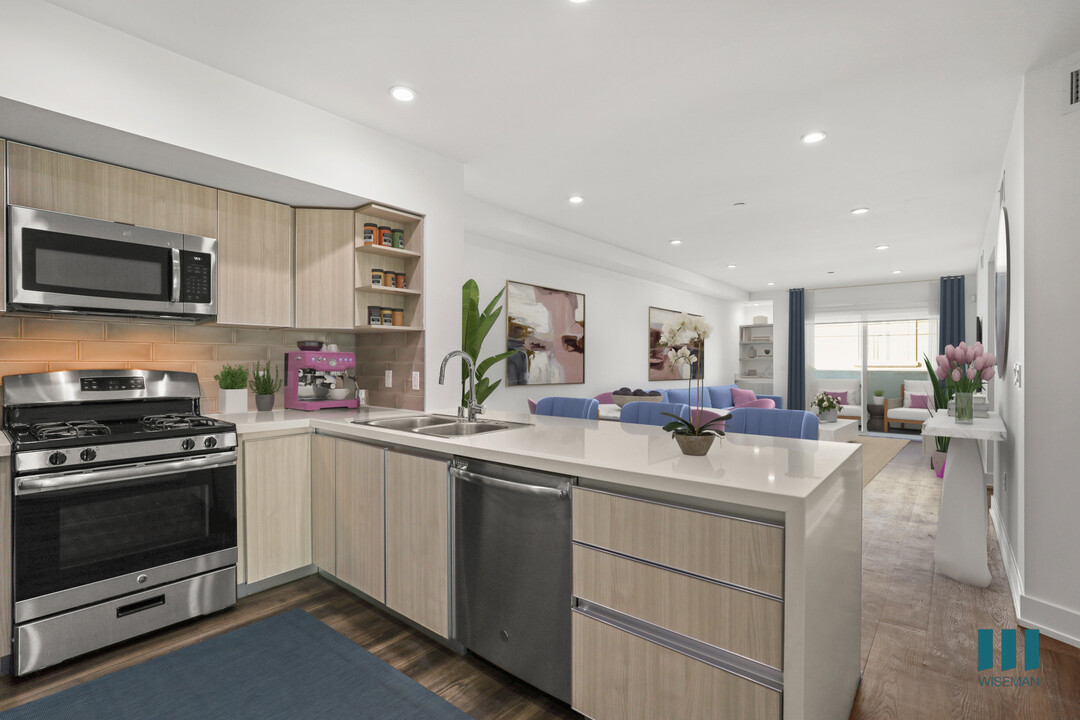 Colby Missouri in Los Angeles, CA - Building Photo