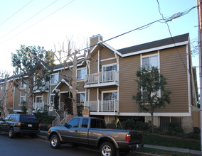 Blix Apartments in North Hollywood, CA - Building Photo - Building Photo