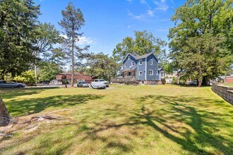 56 E Madison Ave in Cresskill, NJ - Building Photo - Building Photo