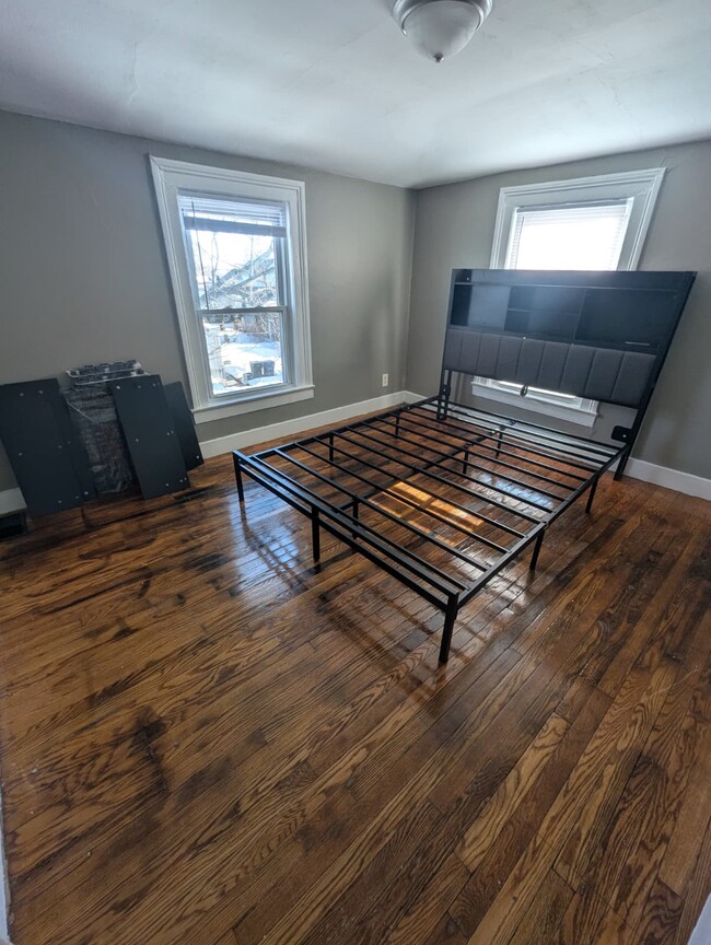 92 First Ave, Unit 1L