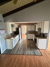 60 Alapio Pl in Makawao, HI - Foto de edificio - Building Photo