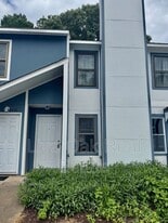 2132 Point Hollow Ct. in Virginia Beach, VA - Building Photo