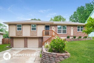 16604 E 29 Terrace S in Independence, MO - Building Photo