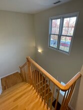 292 Hemlock Ter, Unit 2 in Teaneck, NJ - Building Photo - Building Photo