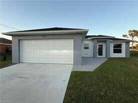 2812 15th St SW in Lehigh Acres, FL - Building Photo