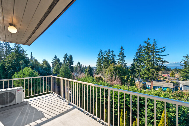 Puget Sound Apartments in Seattle, WA - Foto de edificio - Building Photo