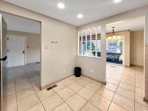 10702 Keating Ave in Oak Lawn, IL - Building Photo - Building Photo