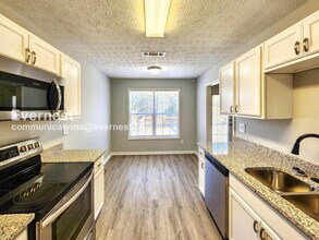 511 White Oak Dr in Monroe, GA - Building Photo - Building Photo