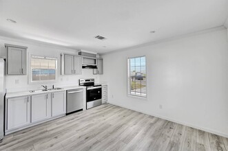 2410 Skyview St in Sebring, FL - Building Photo - Building Photo