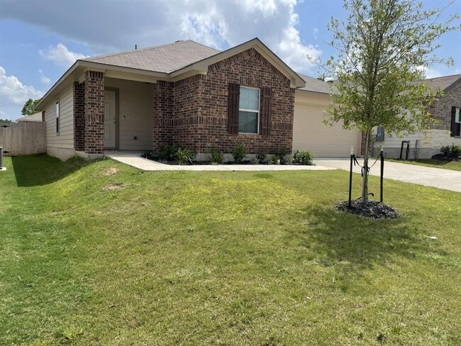 122 Barton Crk in Huntsville, TX - Building Photo - Building Photo