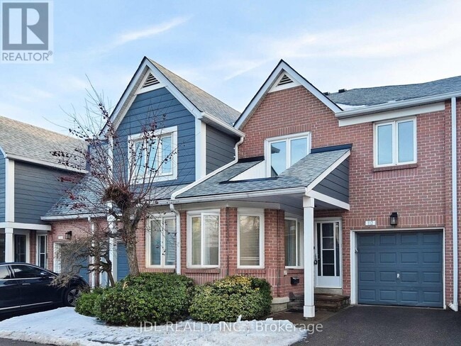 2205 South Millway in Mississauga, ON - Building Photo - Building Photo