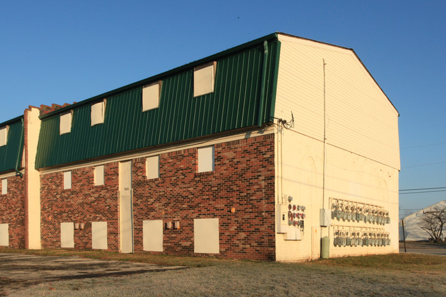 Michael Edward in Louisville, KY - Building Photo - Building Photo