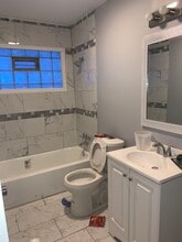 16023 Circle Dr in Markham, IL - Building Photo - Building Photo
