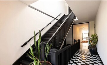 211 S Berendo St in Los Angeles, CA - Building Photo - Building Photo