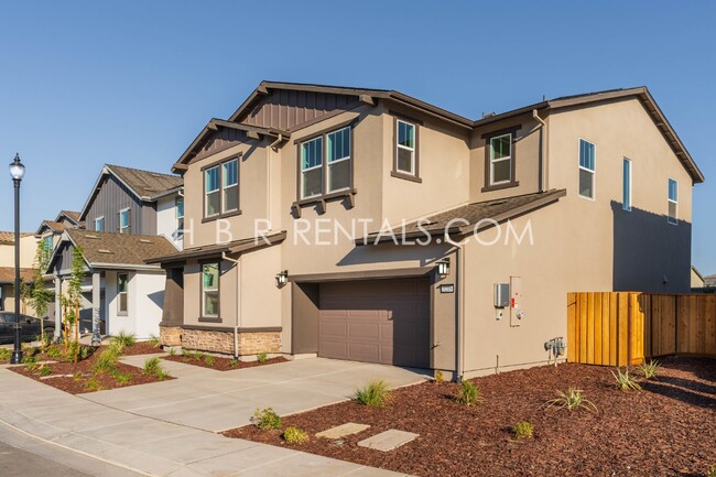 3219 Tibidabo St in Manteca, CA - Building Photo - Building Photo