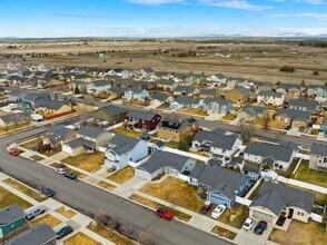 12530 W 2nd Ave in Airway Heights, WA - Building Photo - Building Photo