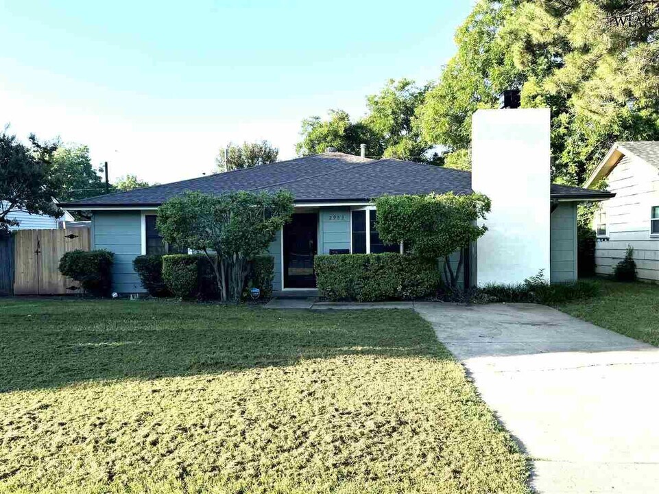 2953 Stearns Ave in Wichita Falls, TX - Building Photo