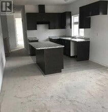 172 Isabella Dr in Orillia, ON - Building Photo - Building Photo