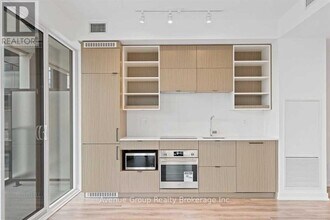 20 Edward St in Toronto, ON - Building Photo - Building Photo