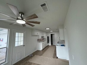 2116 Teakwood Ln in Plano, TX - Building Photo - Building Photo