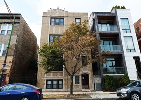 3042 N Ashland Ave, Unit 3 Apartments