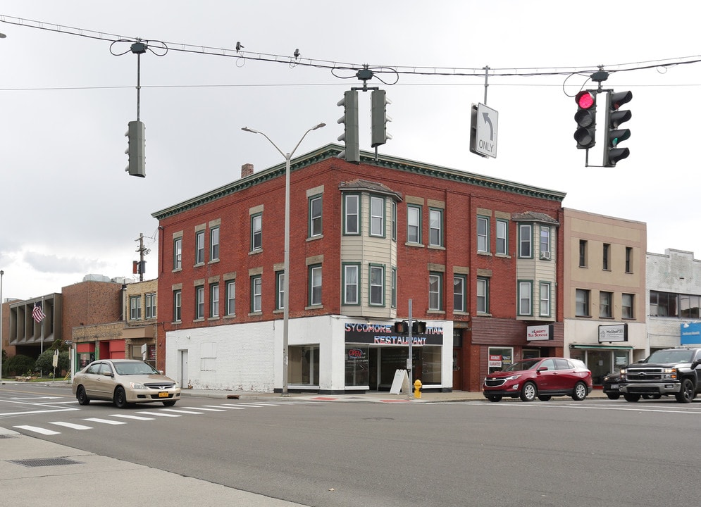 1-3 Washington Ave in Endicott, NY - Building Photo