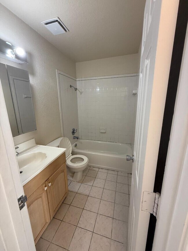 2731 NW 123rd Ave in Coral Springs, FL - Building Photo - Building Photo