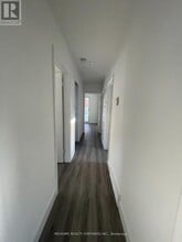 83 Cornwallis Dr in Toronto, ON - Building Photo - Building Photo