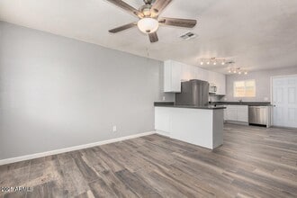 202 N 88th Pl in Mesa, AZ - Building Photo - Building Photo
