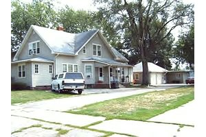 705 E Jefferson Ave in Effingham, IL - Building Photo