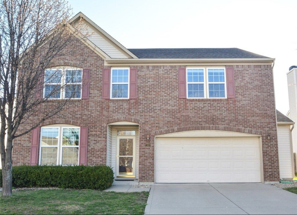 2929 Angelina Dr in Indianapolis, IN - Building Photo