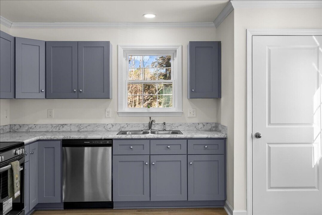 470 S Main St in Chase City, VA - Building Photo