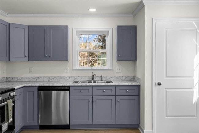 property at 470 S Main St