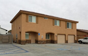 La Bella Vita in Hesperia, CA - Building Photo - Building Photo