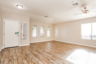 248 W Calle Patio Lindo in Sahuarita, AZ - Building Photo - Building Photo