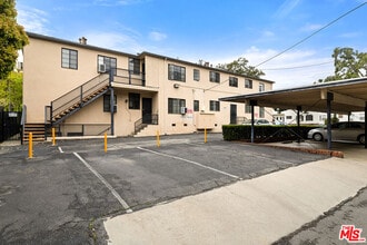 9216 Beverly Blvd in Beverly Hills, CA - Building Photo - Building Photo