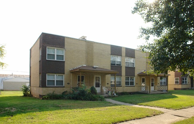 900-906 Northwest Blvd in Columbus, OH - Foto de edificio - Building Photo