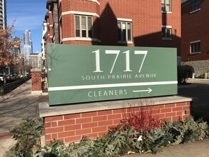 Prairie District Tower in Chicago, IL - Building Photo - Building Photo