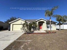3132 Little Valley Way, Unit 327 in Lakeland, FL - Building Photo