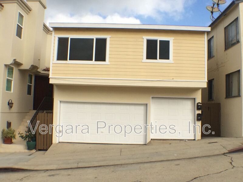 137 29th St in Hermosa Beach, CA - Building Photo