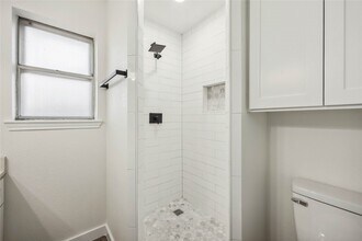 12418 A Bar Dr in Santa Fe, TX - Building Photo - Building Photo