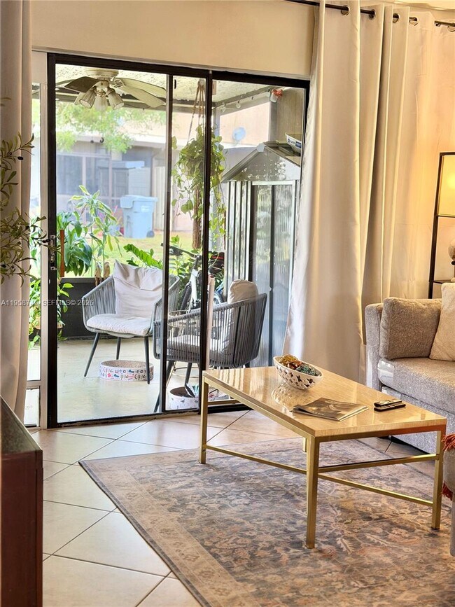 3370 Beau Rivage Dr in Pompano Beach, FL - Building Photo - Building Photo