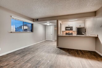 Newgate Apartments in Wheat Ridge, CO - Building Photo - Building Photo